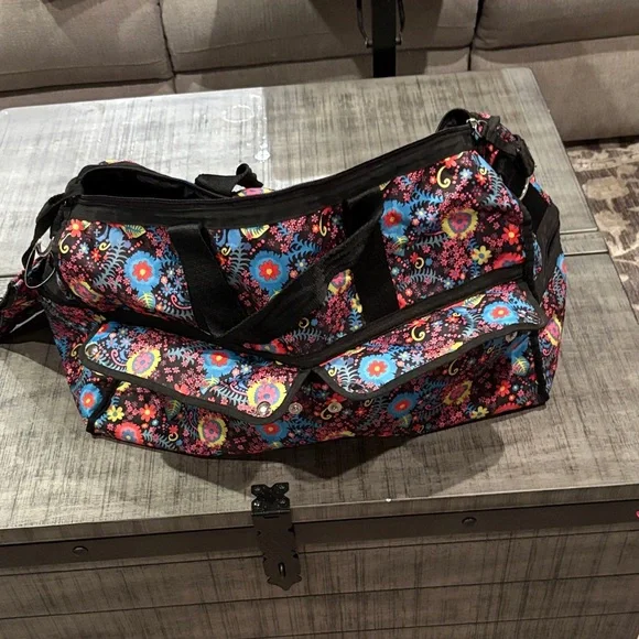 Lesportsac Multicolor Floral Travel Bag - Picture 1 of 6